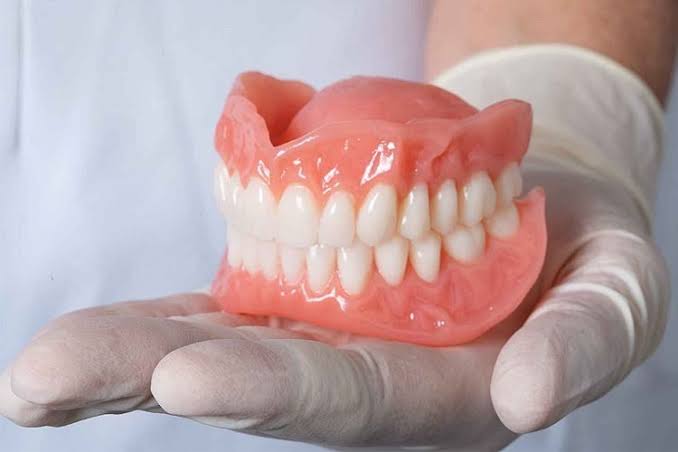 Complete Dentures Meerut